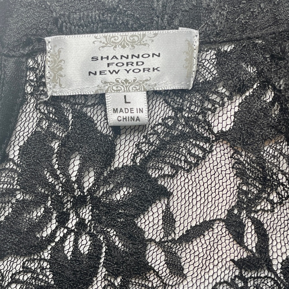 Shannon Ford New York Black Lace Sleeveless Blouse – Size L - Picture 9 of 11